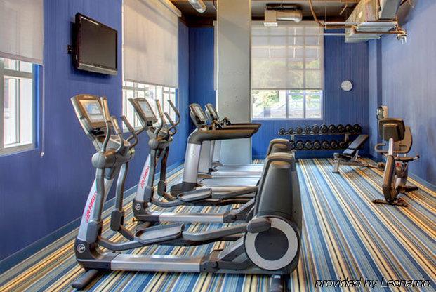 Aloft Downtown Hotel 3*