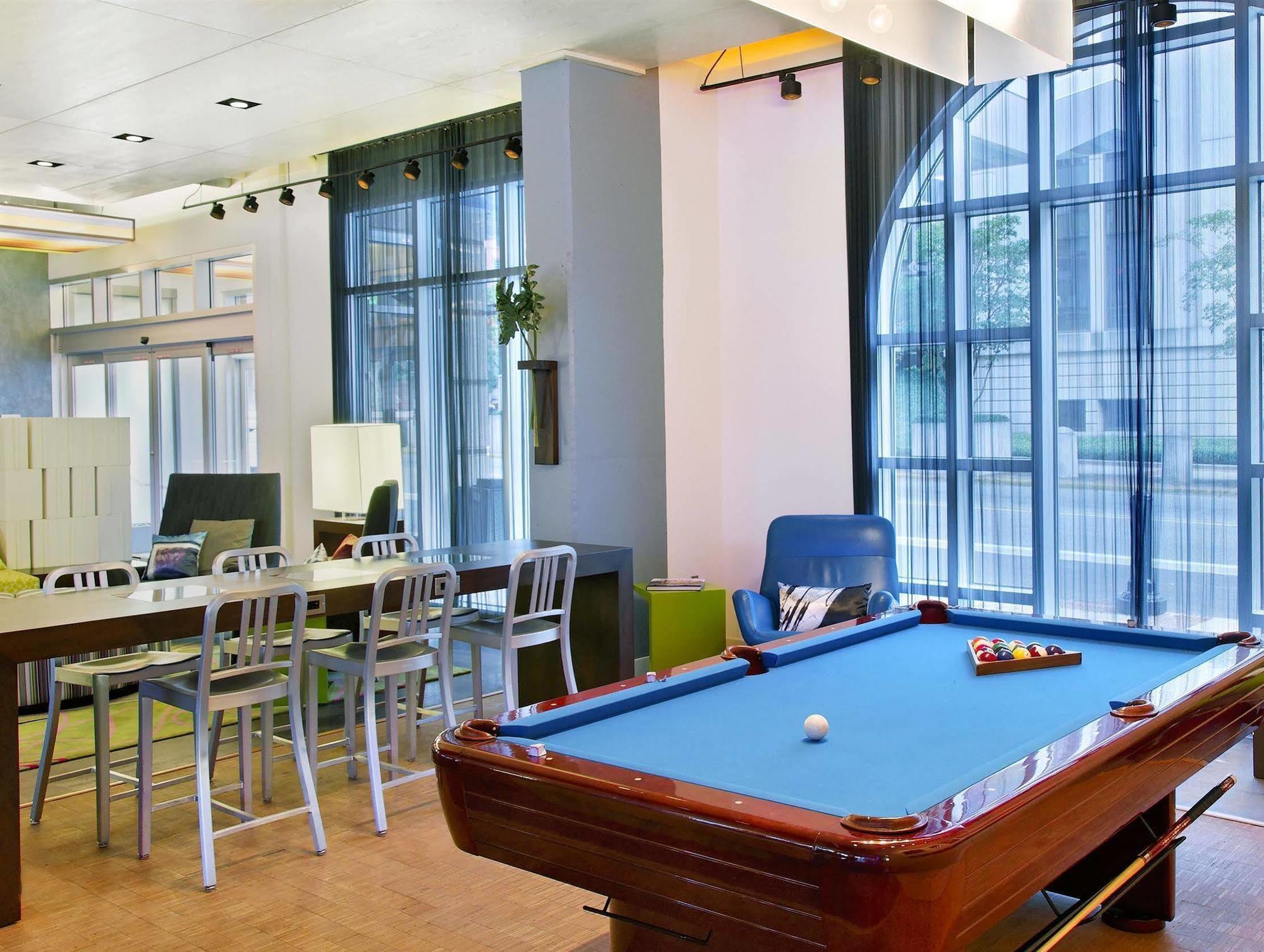 Aloft Downtown Hotel 3*