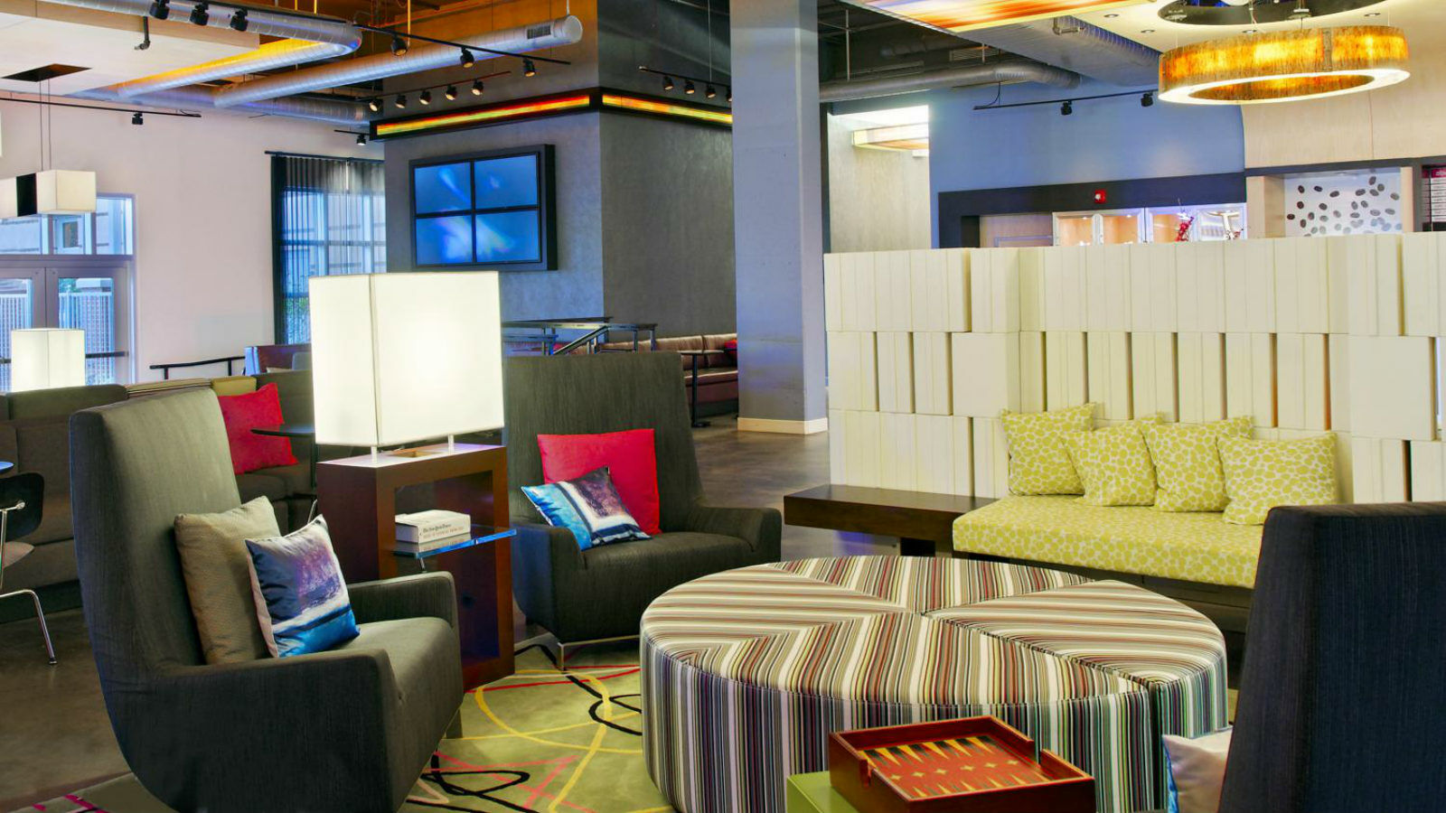 Aloft Downtown 3*