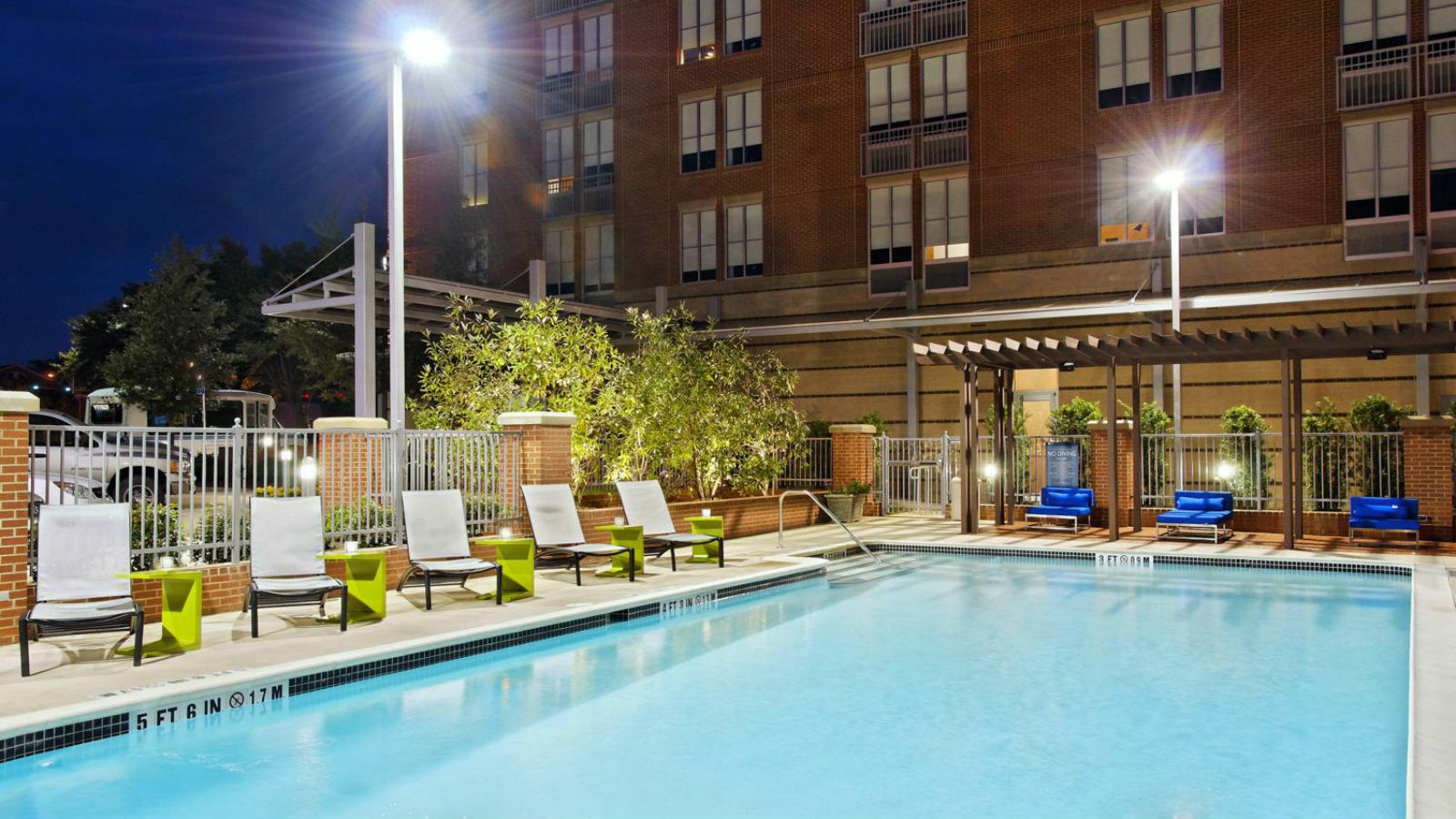 Hotel Aloft Downtown 3*
