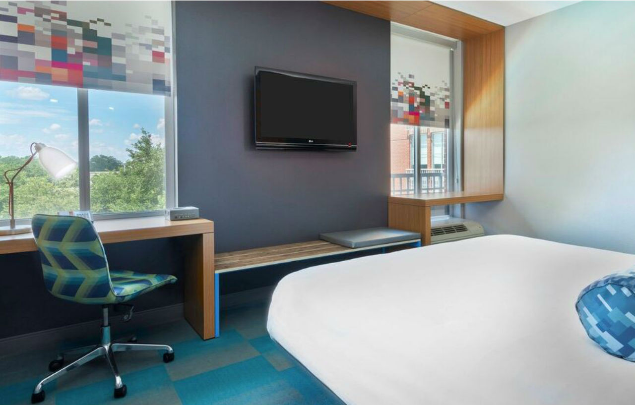 Aloft Downtown Hotel